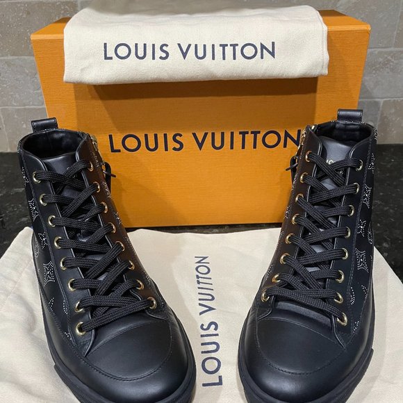 Louis Vuitton Stellar Sneaker - Picture 1 of 7